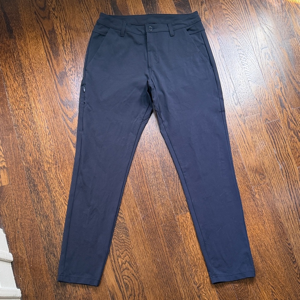 BYLT Premium Basics Everyday Pant 2.0 in a slim fit style